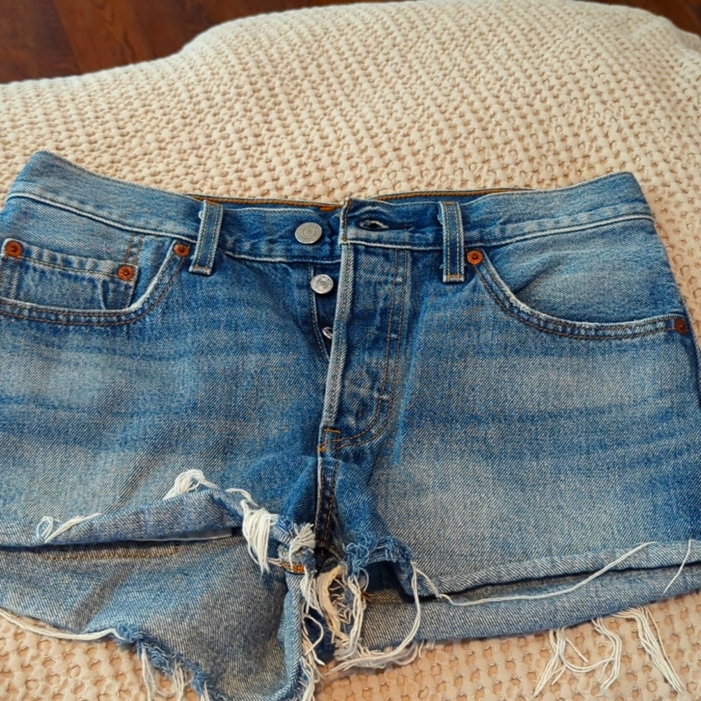 Levi Denim Cut Off Shorts